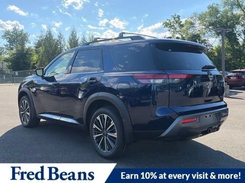 New 2026 Nissan Pathfinder Platinum w/ Cargo Package AWD/4WD image 6
