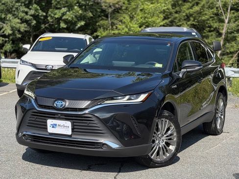 Used 2021 Toyota Venza Limited w/ Advanced Technology Package AWD/4WD image 1