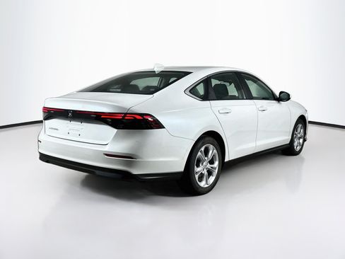 Used 2026 Honda Accord LX image 29