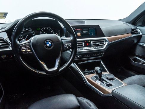 Used 2020 BMW 330i xDrive Sedan w/ Convenience Package image 4