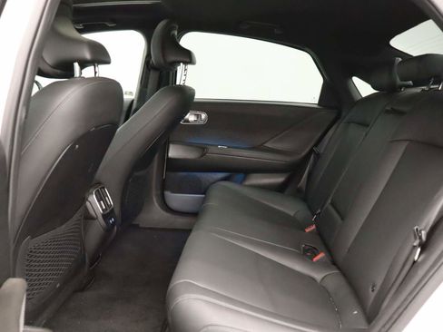 Used 2024 Hyundai Ioniq 6 Limited RWD image 16