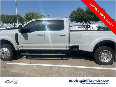 Used 2026 Ford F450 Platinum w/ FX4 Off-Road Package AWD/4WD image 15