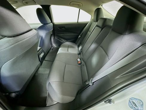 Certified 2025 Toyota Corolla LE image 22