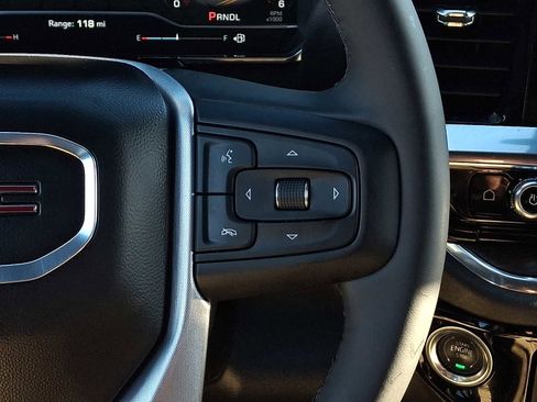 Used 2025 GMC Sierra 1500 SLT image 22