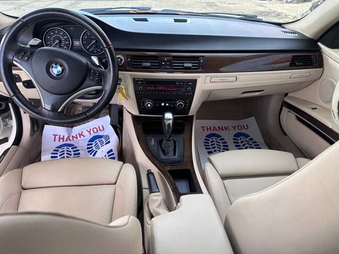 Used 2010 BMW 328i Coupe image 11