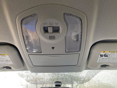 Used 2015 Toyota Prius Two image 20