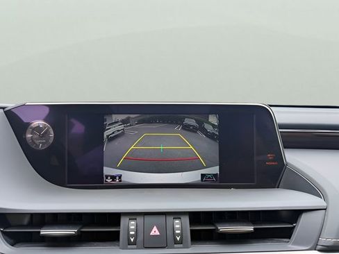 Used 2019 Lexus ES 350 w/ Accessory Package FWD image 19