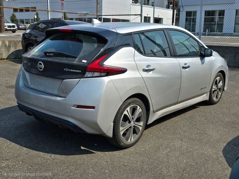 Used 2018 Nissan Leaf SV w/ Protection Package FWD image 4