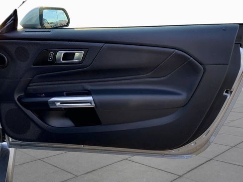 Used 2025 Ford Mustang Premium RWD image 19
