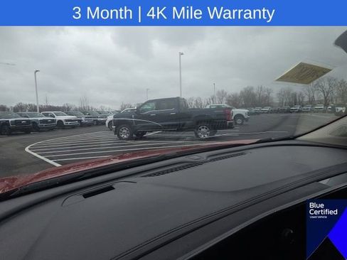 Used 2024 Buick Encore GX Sport Touring AWD/4WD image 45