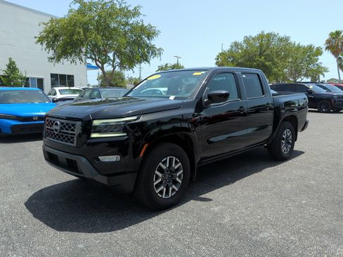 Used 2024 Nissan Frontier SL w/ Technology Package RWD image 10
