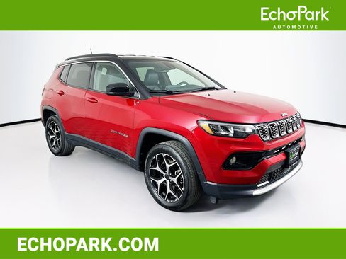Used 2025 Jeep Compass Limited AWD/4WD image 1