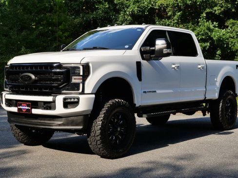 Used 2020 Ford F250 Lariat AWD/4WD image 6