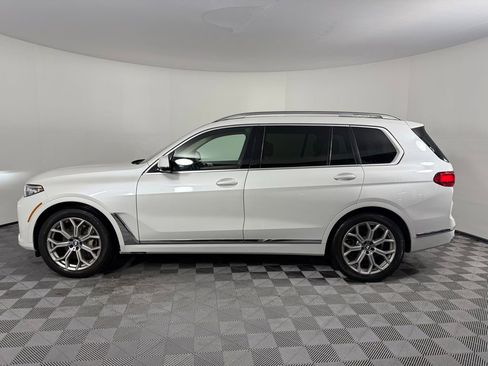 Certified 2022 BMW X7 xDrive40i image 8