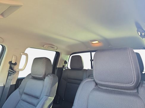 Used 2022 Nissan Frontier SV image 28