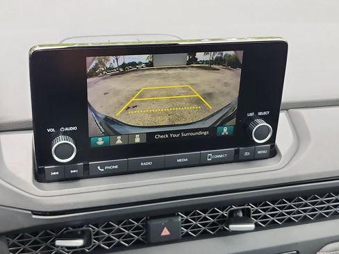 Used 2024 Honda Accord EX image 27