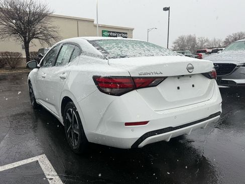 Used 2024 Nissan Sentra SV image 7