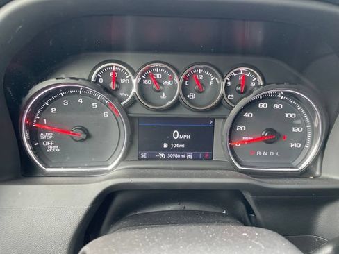 Used 2022 Chevrolet Silverado 1500 LTZ AWD/4WD image 10