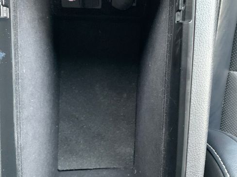 Used 2014 Lexus ES 300h 4DR SDN HYBRID image 17