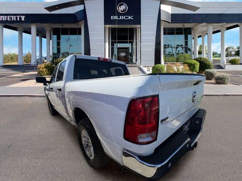 Used 2022 RAM 1500 Classic SLT w/ Electronics Group AWD/4WD image 3