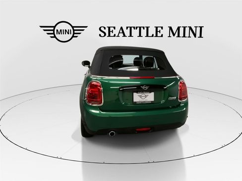 Used 2021 MINI Cooper Convertible w/ 6.5" Touchscreen Package image 9
