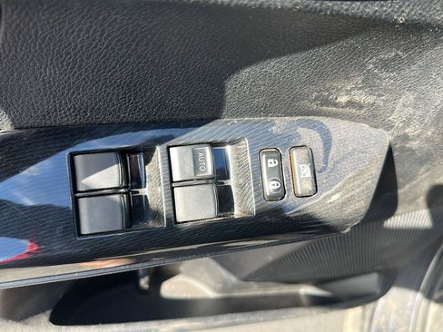 Used 2016 Toyota RAV4 SE AWD/4WD image 8