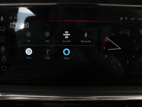 Used 2025 GMC Sierra 3500 Denali w/ Denali Reserve Package image 7