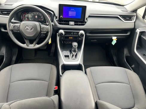 Certified 2025 Toyota RAV4 LE AWD/4WD image 18