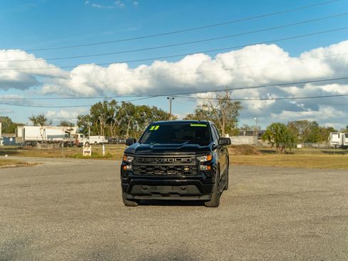Used 2023 Chevrolet Silverado 1500 Custom image 1