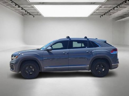 Used 2022 Volkswagen Atlas Cross Sport SEL Premium R-Line AWD/4WD image 2