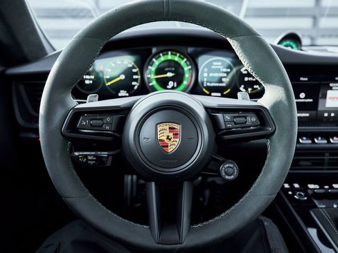 Used 2023 Porsche 911 GT3 image 47