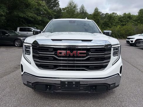 Used 2025 GMC Sierra 1500 SLT AWD/4WD image 8