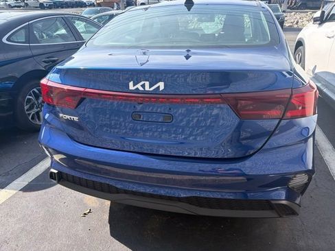 Used 2023 Kia Forte LXS FWD image 5