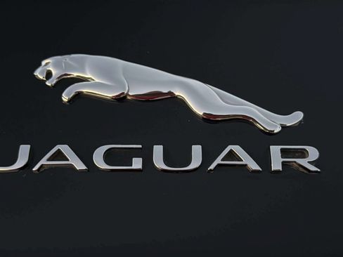 Used 2017 Jaguar F-TYPE Coupe image 48