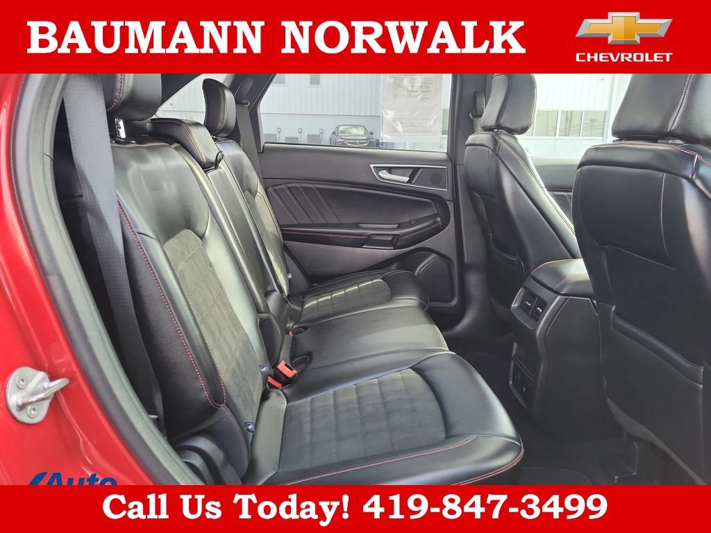 Used 2023 Ford Edge ST-Line AWD/4WD image 17