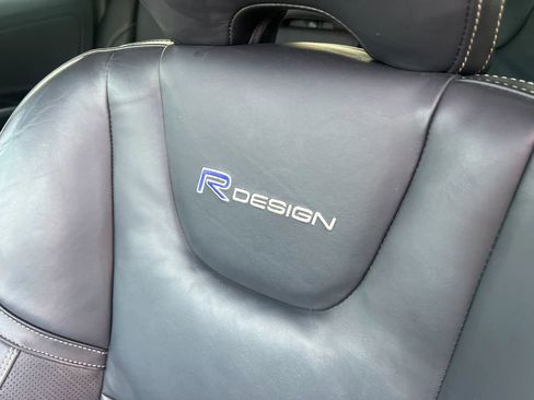 Used 2014 Volvo XC60 T6 R-Design image 18