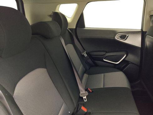 Used 2022 Kia Soul LX w/ Technology Package FWD image 19