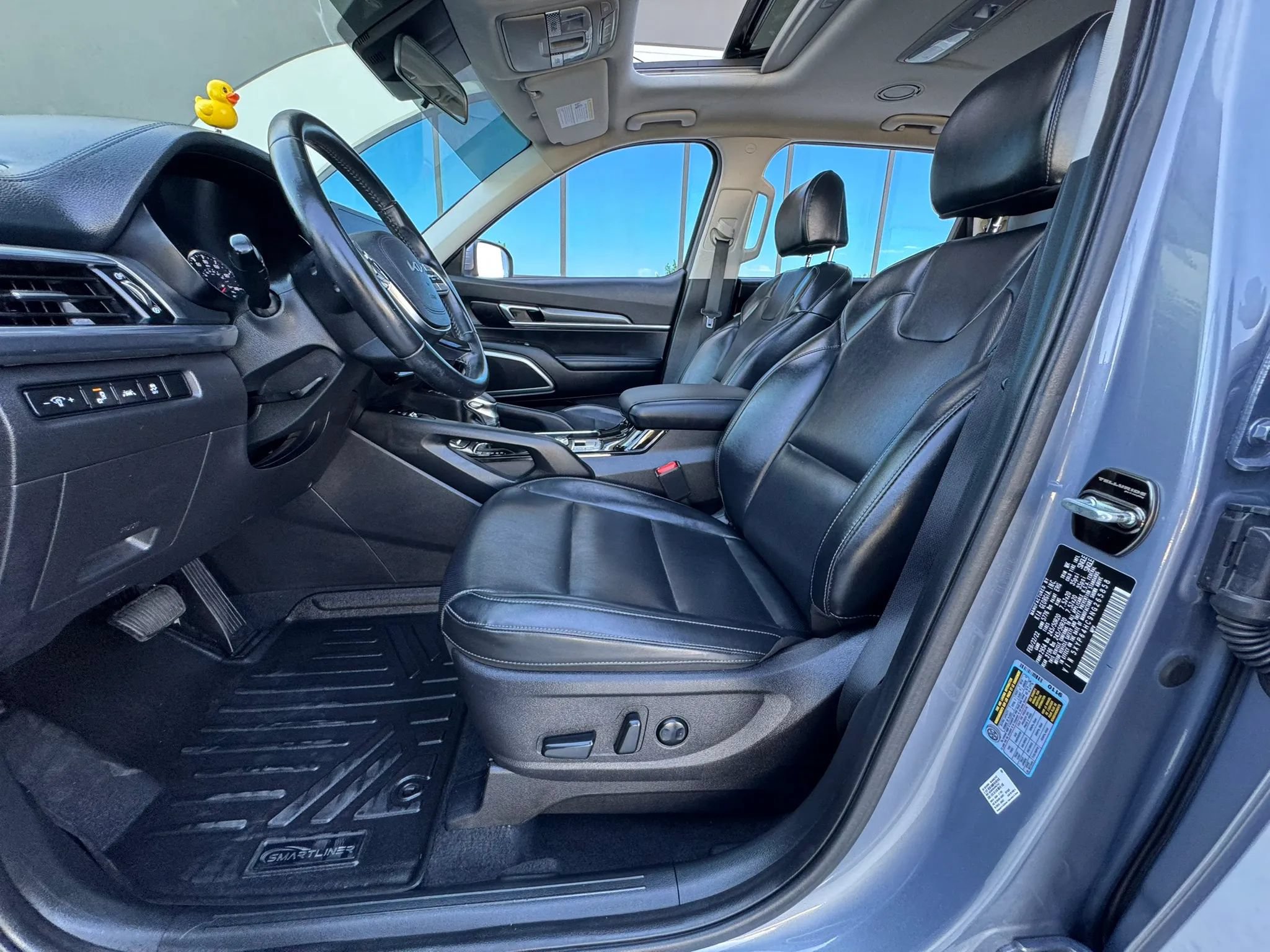 Used 2022 Kia Telluride S FWD image 24