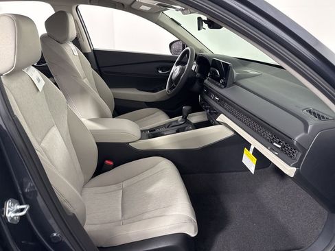 New 2025 Honda Accord SE image 23