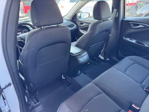 Used 2023 Chevrolet Malibu LS w/ Driver Confidence Package FWD image 14
