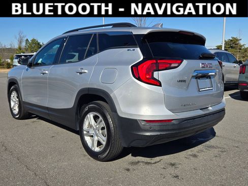 Used 2020 GMC Terrain SLE w/ Driver Convenience Package image 5