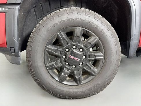 Used 2025 GMC Sierra 3500 AT4 w/ AT4 Premium Plus Package AWD/4WD image 32