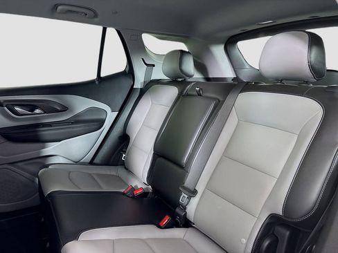 Certified 2022 GMC Terrain SLT AWD/4WD image 27