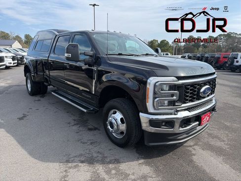 Used 2023 Ford F350 Lariat w/ FX4 Off-Road Package image 1