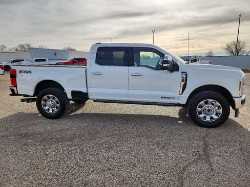 Used 2024 Ford F250 King Ranch w/ Chrome Package image 5