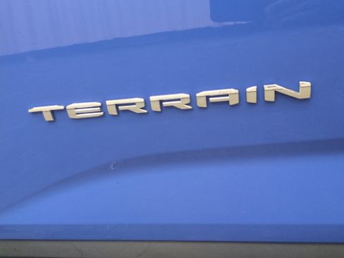 Used 2025 GMC Terrain Elevation image 12