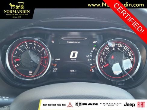 Certified 2023 Dodge Challenger R/T Scat Pack w/ Plus Package RWD image 8