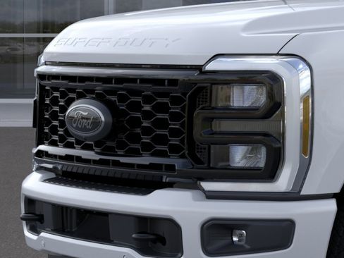 New 2026 Ford F350 Lariat w/ Black Appearance Package AWD/4WD image 17