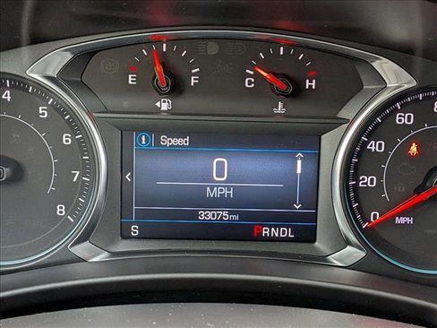 Used 2022 Chevrolet Equinox LT image 11