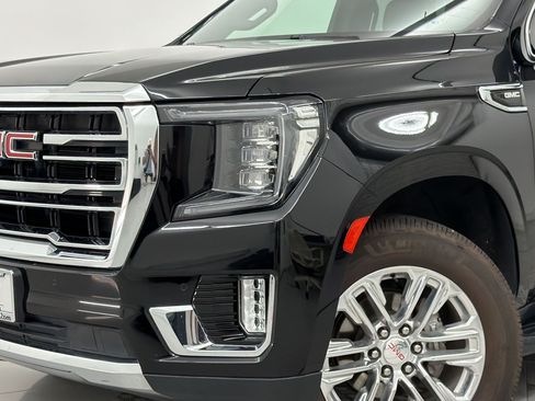Used 2021 GMC Yukon SLT w/ SLT Premium Package RWD image 12